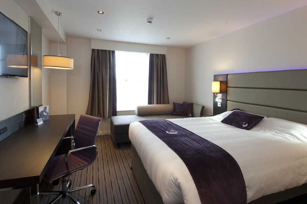 Premier Inn Liverpool City Centre - Moorfields Εξωτερικό φωτογραφία