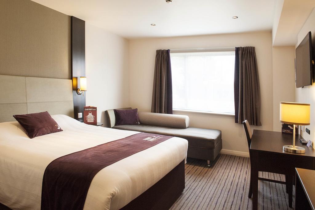 Premier Inn Liverpool City Centre - Moorfields Εξωτερικό φωτογραφία